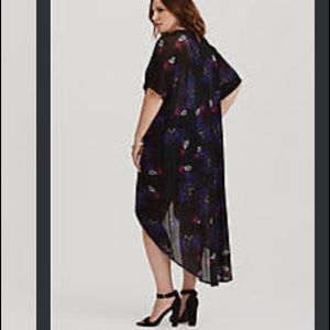 2 Pieces - Torrid Floral Mesh Kimono Along With Jersey Knit Tank top